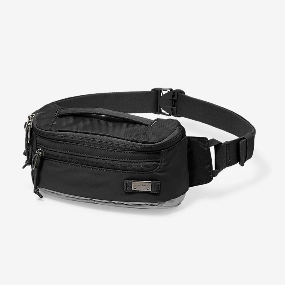 🆕⭐️NWOT Eddie Bauer Waist Wrist Pack